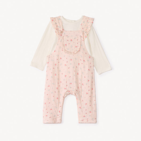 ONE-PIECE SET