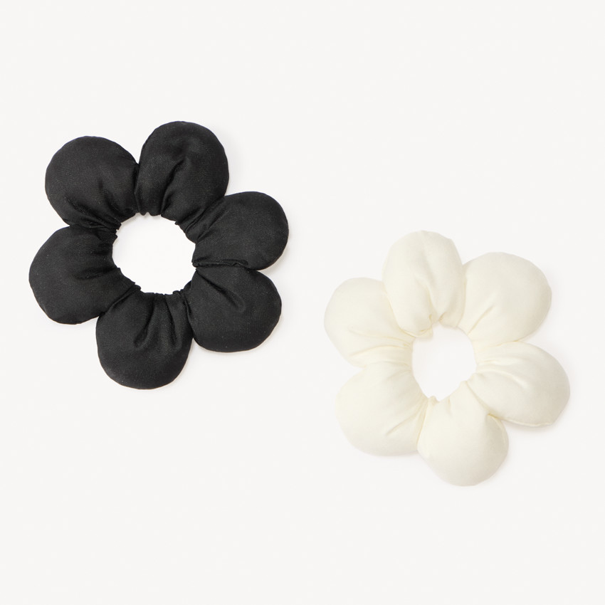 HAIR ACCESSORIES